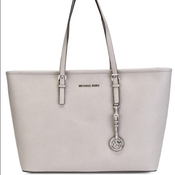 Michael Kors Handbags - Michael Kors Jet Set East West Zip Tote Large